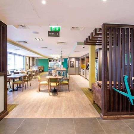 Premier Inn Hitchin Town Centre Exterior foto